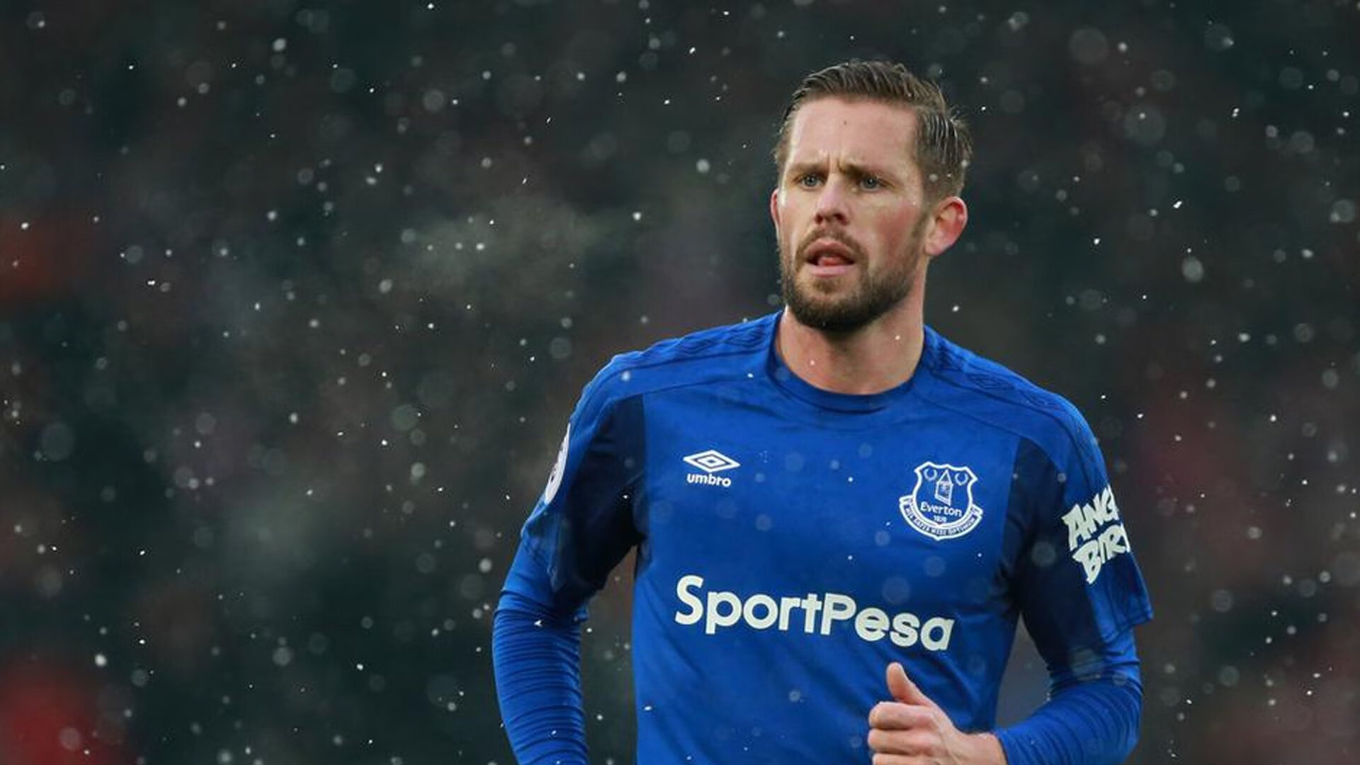 九游娱乐app下载-【罚分指南】裁判详解：不同犯规对应的处罚标准，犯规判罚的程序是什么