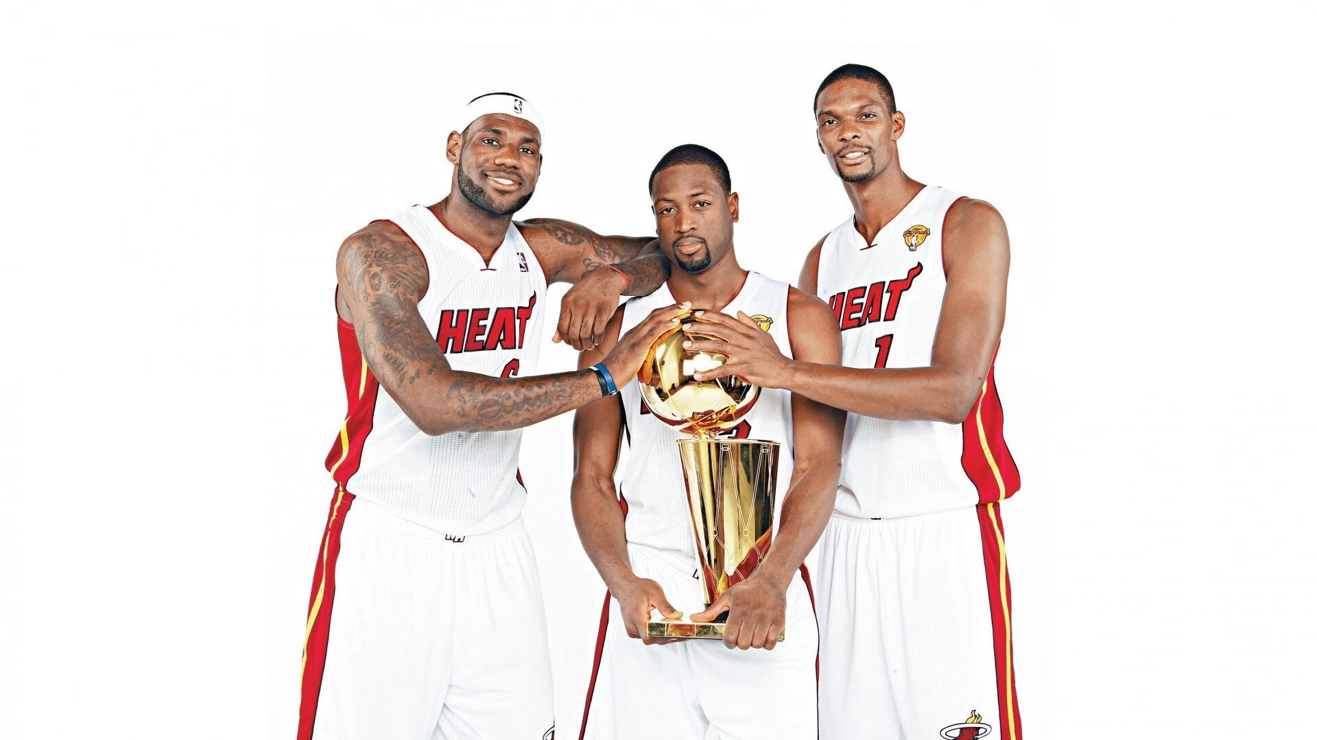 篮球文化节活动吸引众多篮球爱好者参与，篮球文化艺术节